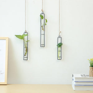 Joleen Hanging Wall Iron Vase